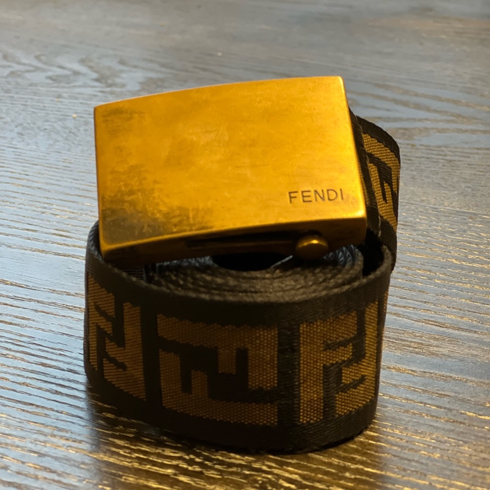 Fendi all size adjustable belt